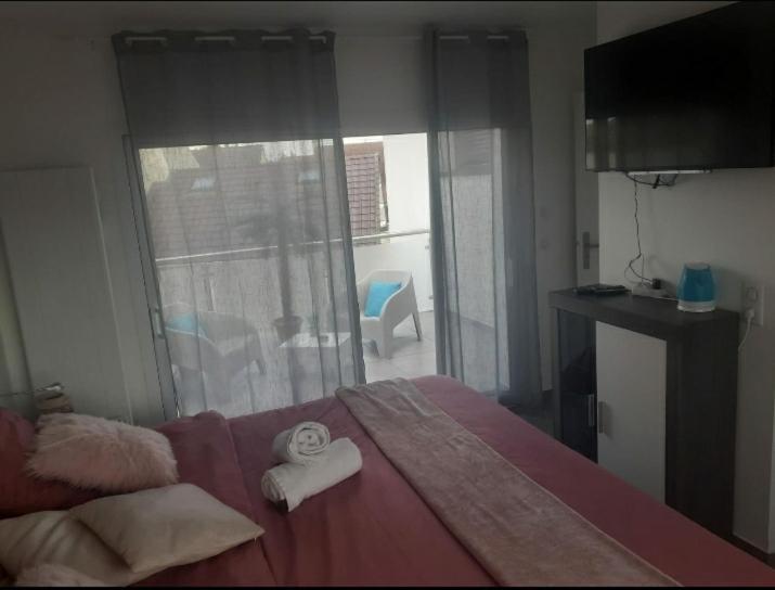 Love Room Seduction Tremblay-en-France Exteriör bild